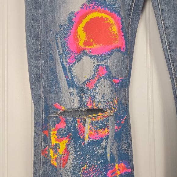 Women's Mackeen Skinny Skull Jeans Size30 Inseam32 Distress - Picture 8 of 11